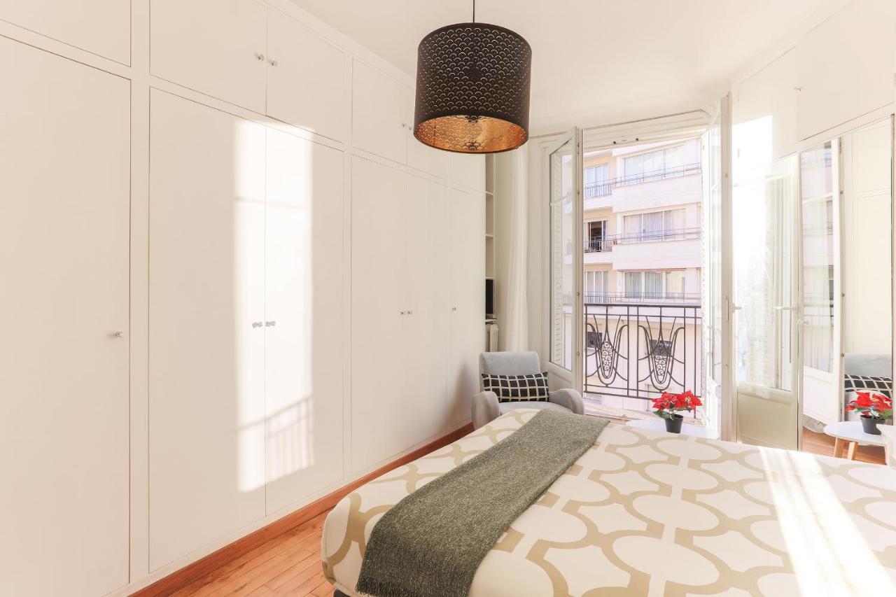 Appartement Place Du Trocadero Paris Exterior photo